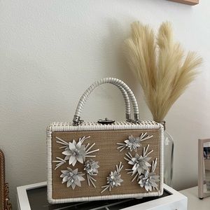 Patricia Nash - White Floral Lamezia Box Bag
